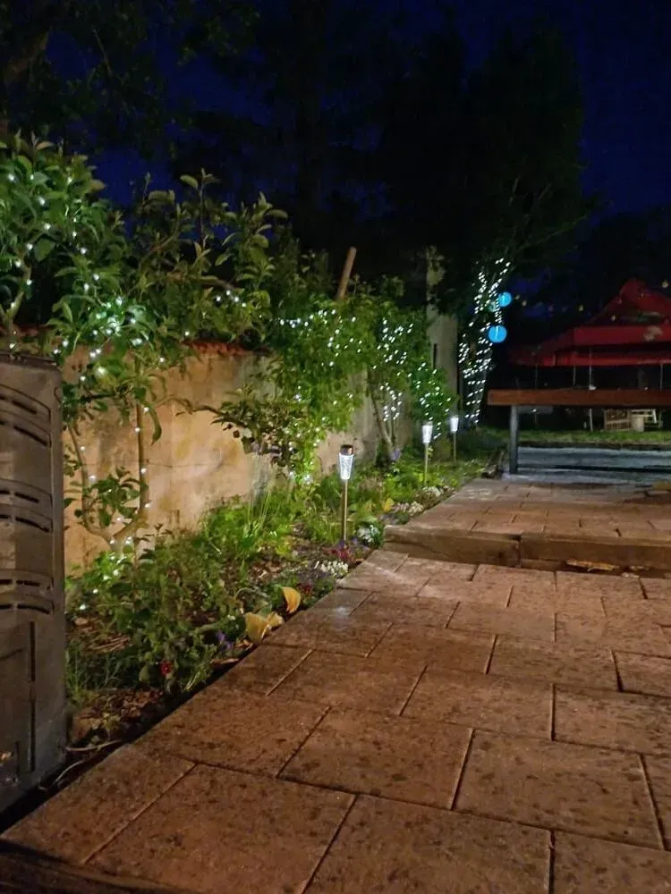Terrasse extérieure Au Petit Gourmet 5