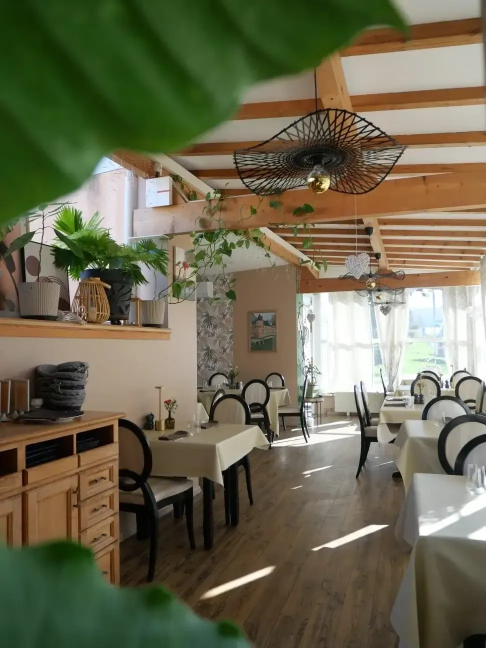 Salle du restaurant Au Petit Gourmet 7